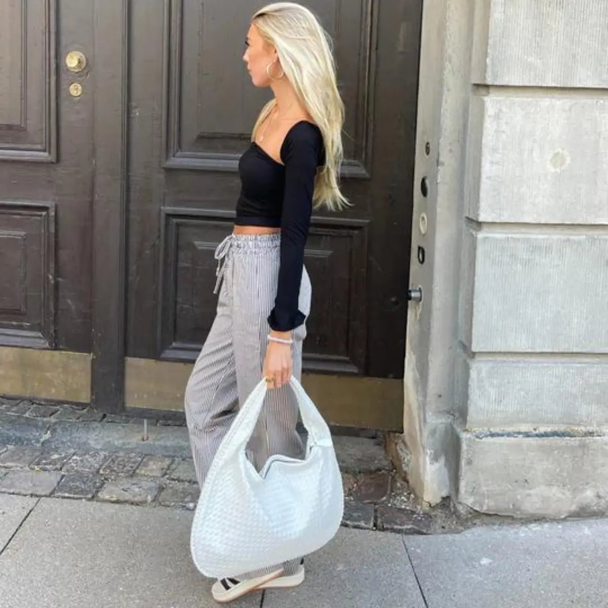 Aesthetic Designer Handbag - ModaFamilies Aesthetic Designer Handbag - ModaFamilies | Product Image or Size Chart