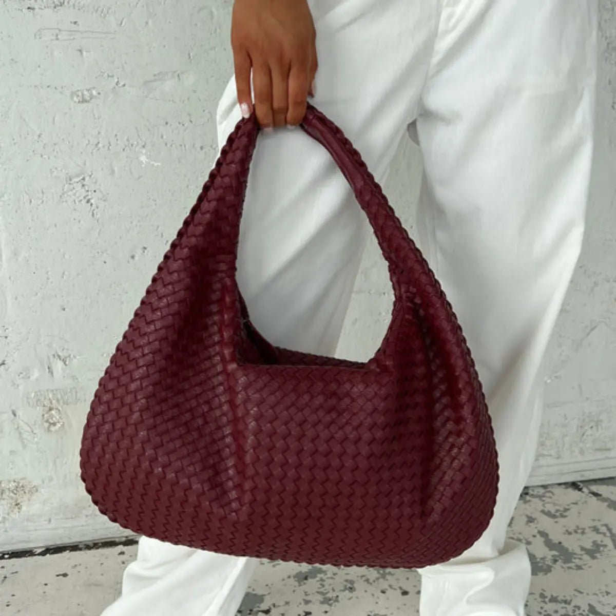 Aesthetic Designer Handbag - ModaFamilies Aesthetic Designer Handbag - ModaFamilies | Product Image or Size Chart