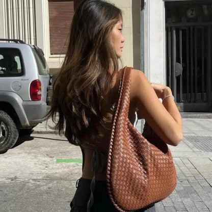 Aesthetic Designer Handbag - ModaFamilies Aesthetic Designer Handbag - ModaFamilies | Product Image or Size Chart