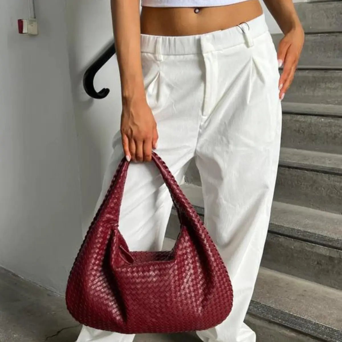 Aesthetic Designer Handbag - ModaFamilies Aesthetic Designer Handbag - ModaFamilies | Product Image or Size Chart