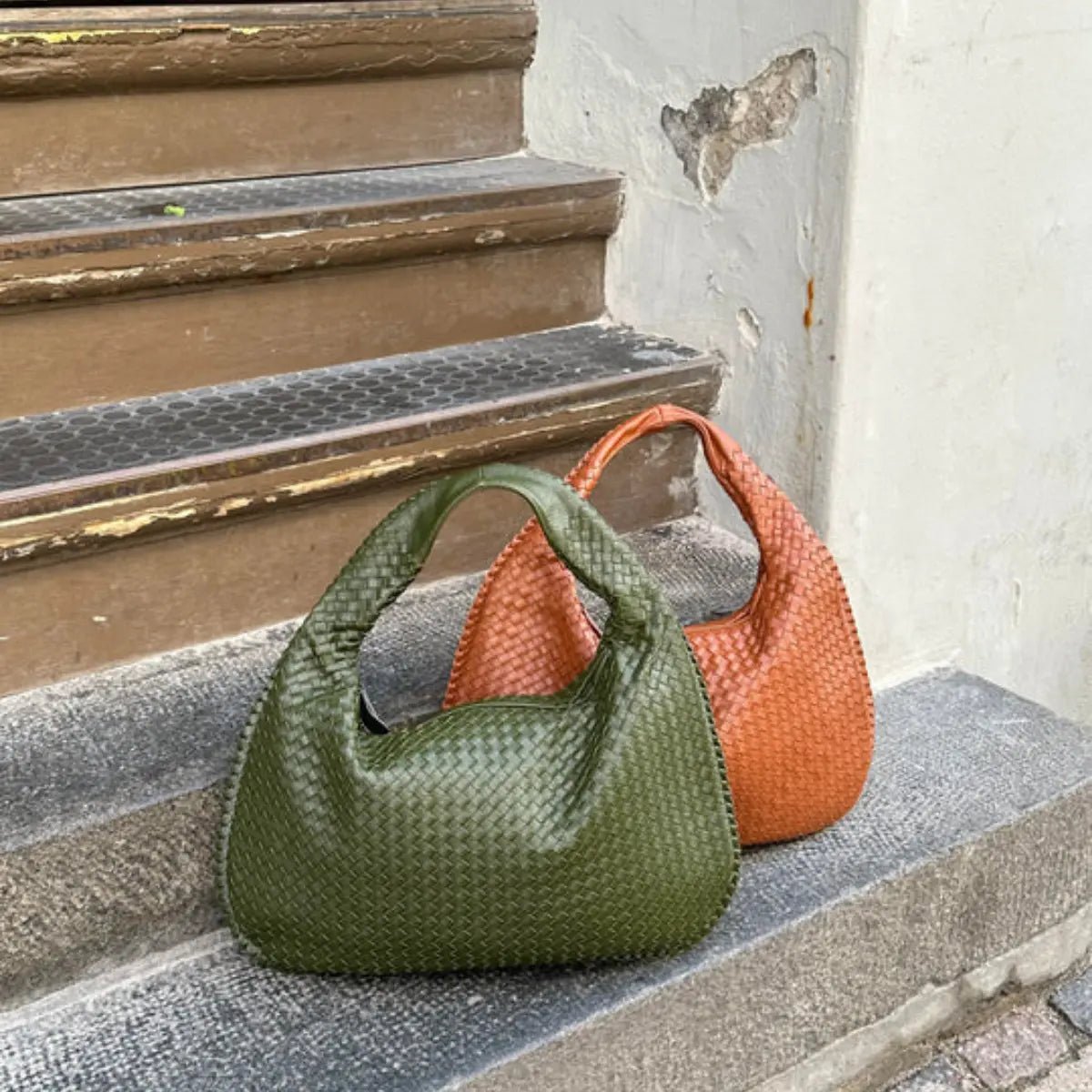 Aesthetic Designer Handbag - ModaFamilies Aesthetic Designer Handbag - ModaFamilies | Product Image or Size Chart