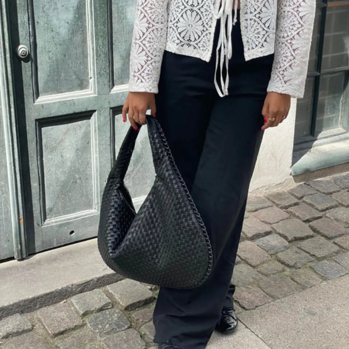 Aesthetic Designer Handbag - ModaFamilies Aesthetic Designer Handbag - ModaFamilies | Product Image or Size Chart