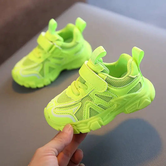 Breathable Mesh Sneakers for Boys and Girls Shoes - ModaFamilies Breathable Mesh Sneakers for Boys and Girls Shoes - ModaFamilies | Product Image or Size Chart
