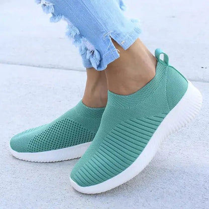 Chic Women's Sneakers - ModaFamilies Chic Women's Sneakers - ModaFamilies | Product Image or Size Chart