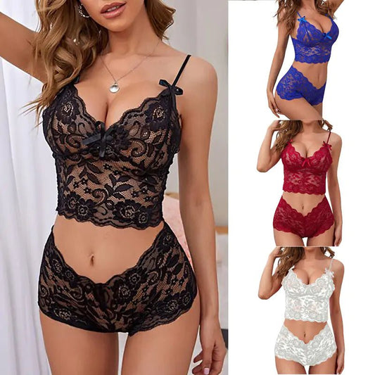 Delicate lace sleepwear set in black with soft shoulder straps