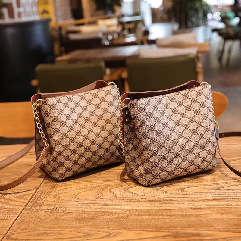 Luxury collection women's bag (model 17) - ModaFamilies Luxury collection women's bag (model 17) - ModaFamilies | Product Image or Size Chart