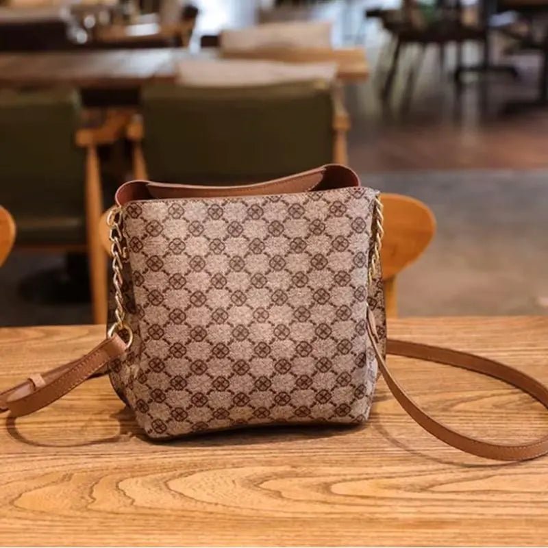 Luxury collection women's bag (model 17) - ModaFamilies Luxury collection women's bag (model 17) - ModaFamilies | Product Image or Size Chart